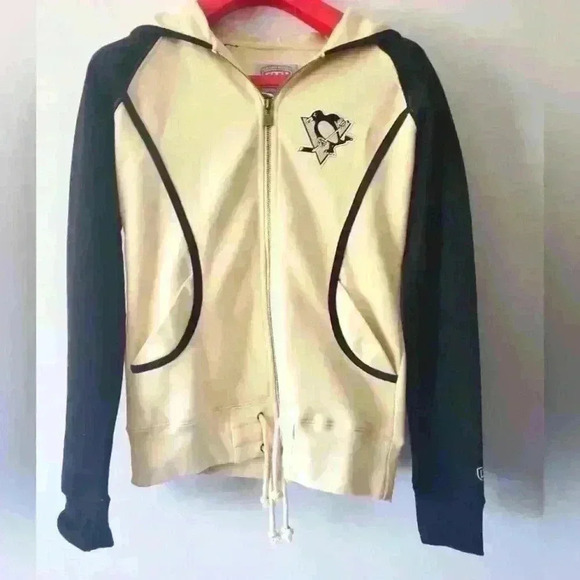 NHL OLD TIME  HOCKEY Newberry collection Pittsburgh penguins ladies small - Picture 1 of 10